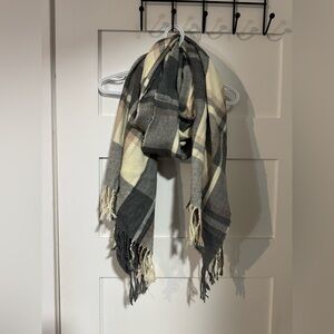 Plaid Fringe Scarf in Gray and Cream